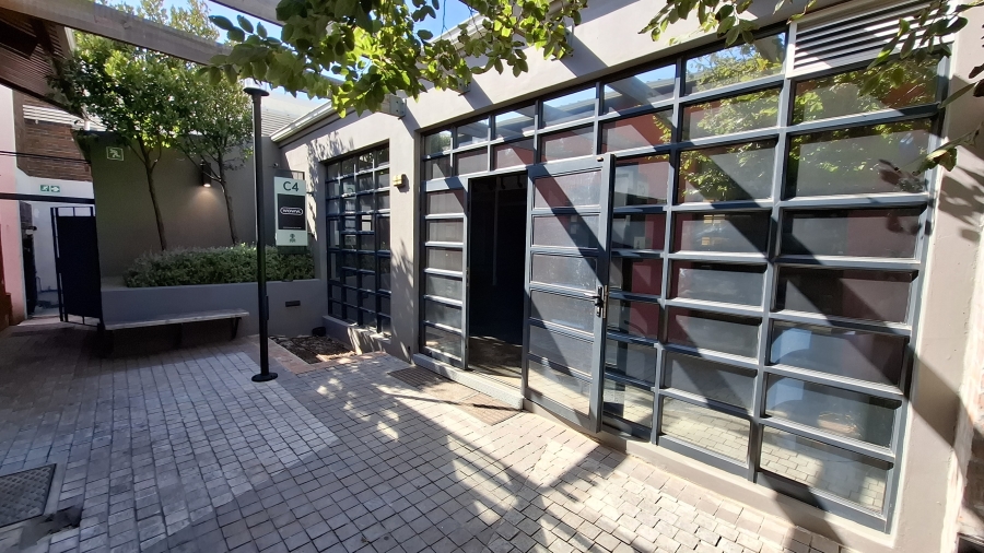 To Let commercial Property for Rent in Salt River Western Cape